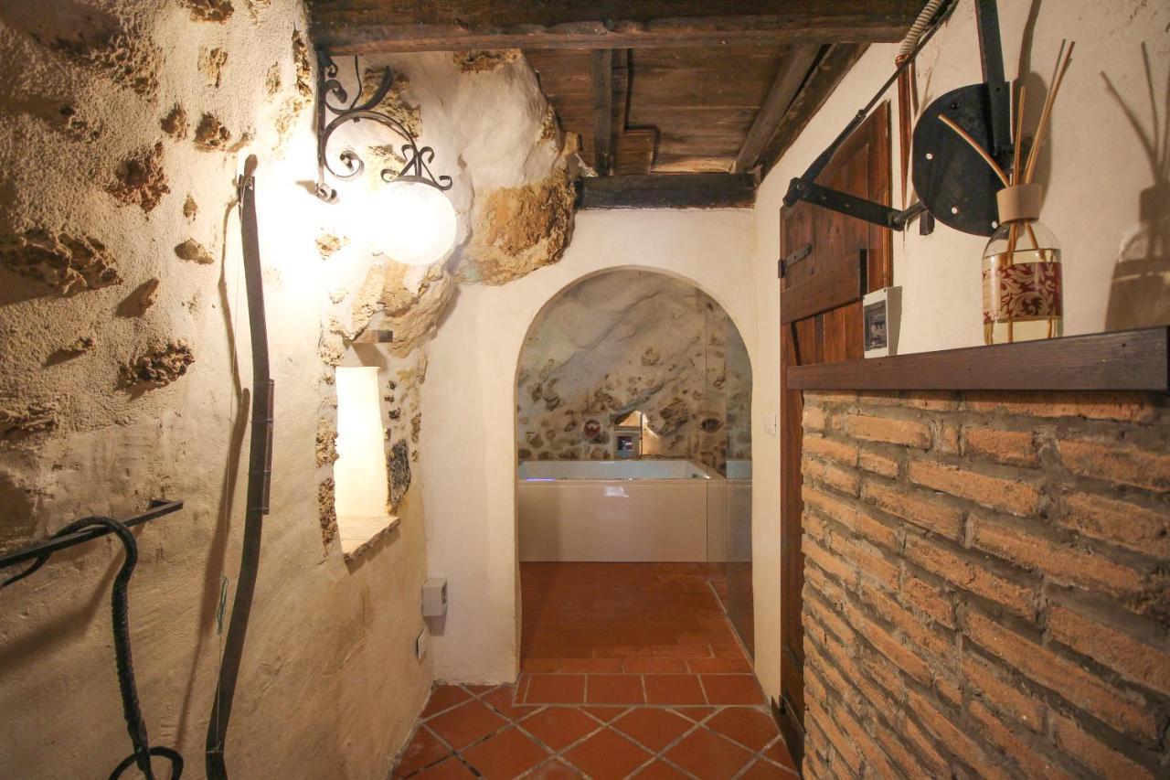 Santo'S House Luxury - Idromassaggio E Doccia Emozionale Βίλα Santo Stefano Di Sessanio Εξωτερικό φωτογραφία